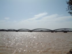 sl-pont.jpg (9797 octets)
